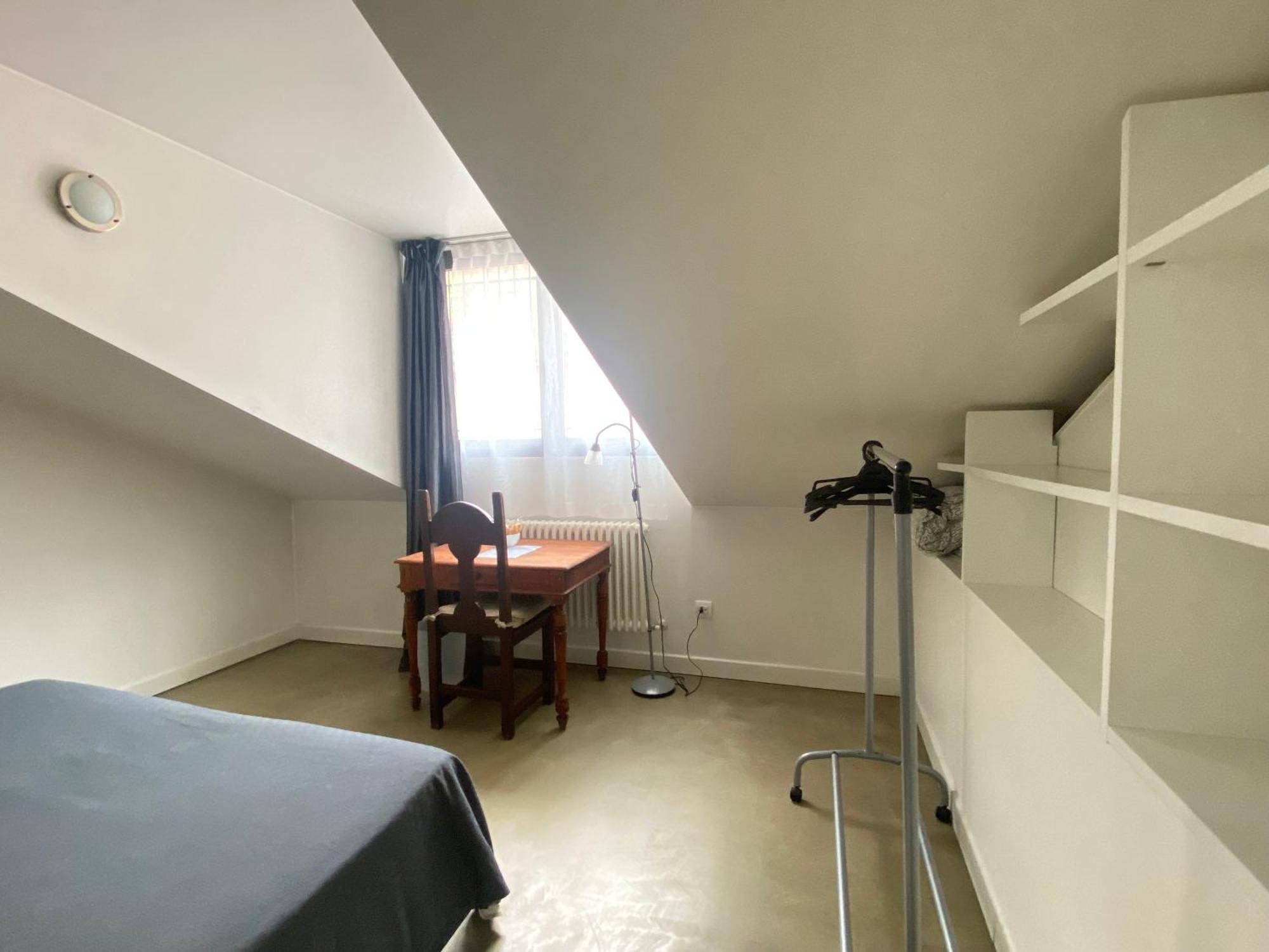 Sant Ambrogio Courtyard Room In Shared Flat Milaan Buitenkant foto